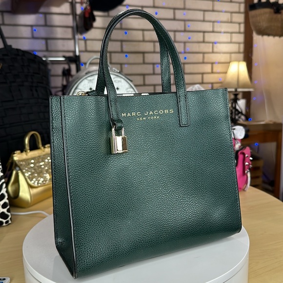 Marc Jacobs Handbags - 💥MARC JACOBS - The Grind Mini Leather Tote Bag - AG276